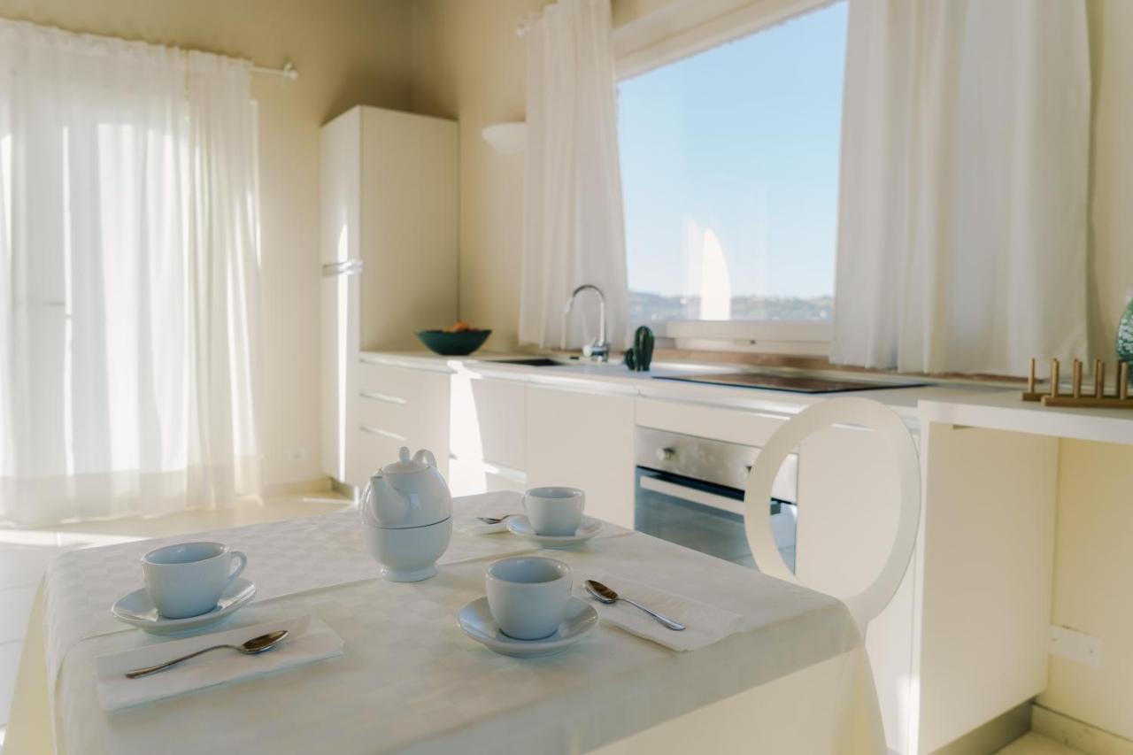 Nontiscordardime B&B Villa Agriturismo 시비타노바 마르셰 외부 사진