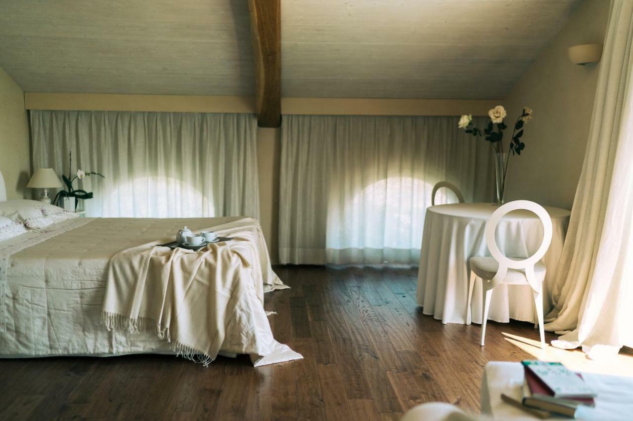 Nontiscordardime B&B Villa Agriturismo 시비타노바 마르셰 외부 사진